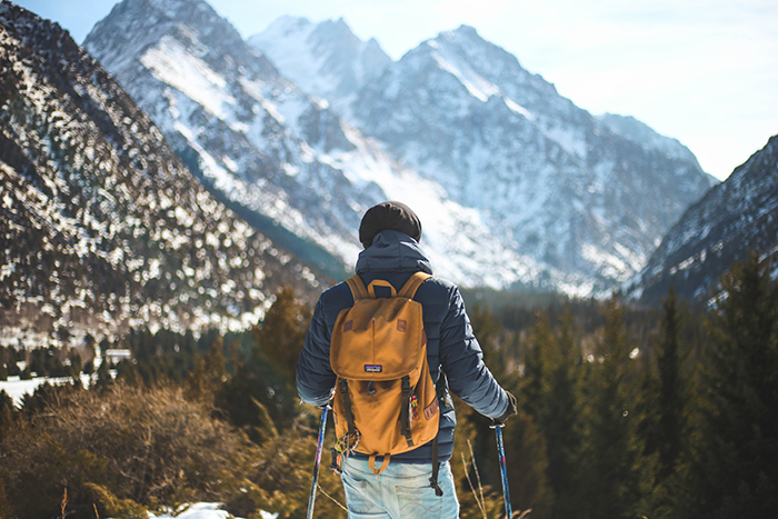 adventure-backpack-blue-mountains-868097.jpg