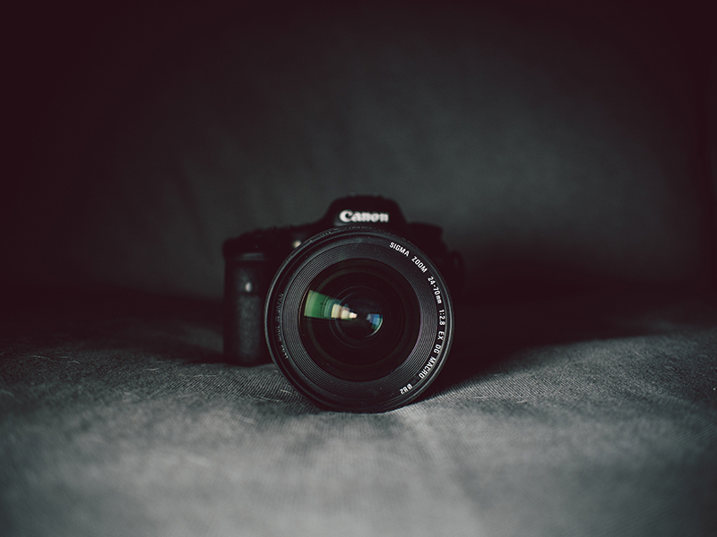 aperture-black-blur-274973.jpg