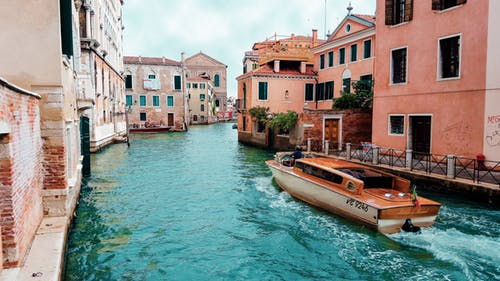 申请意大利艺术留学签证好办吗？