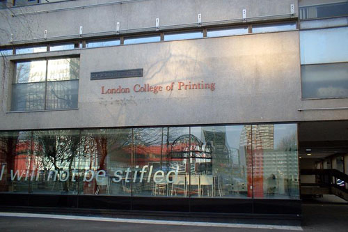 伦敦传媒学院lcc平面设计好申请吗？